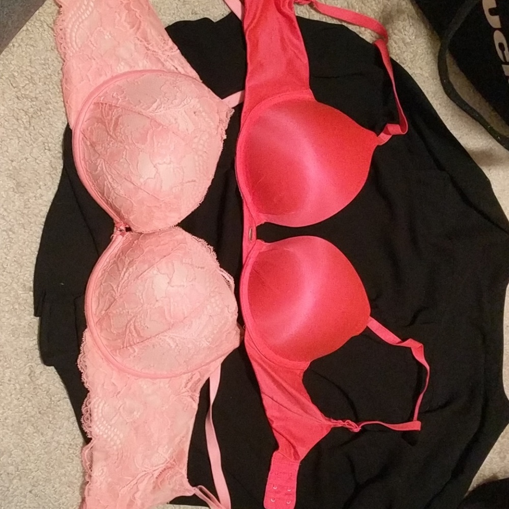 VS bras